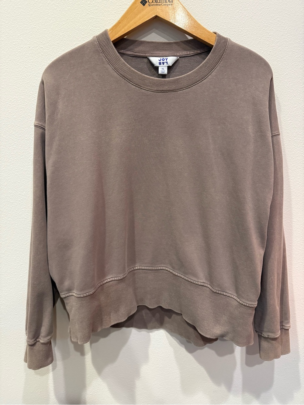 JoyLab Women's Taupe Crewneck Sweatshirt